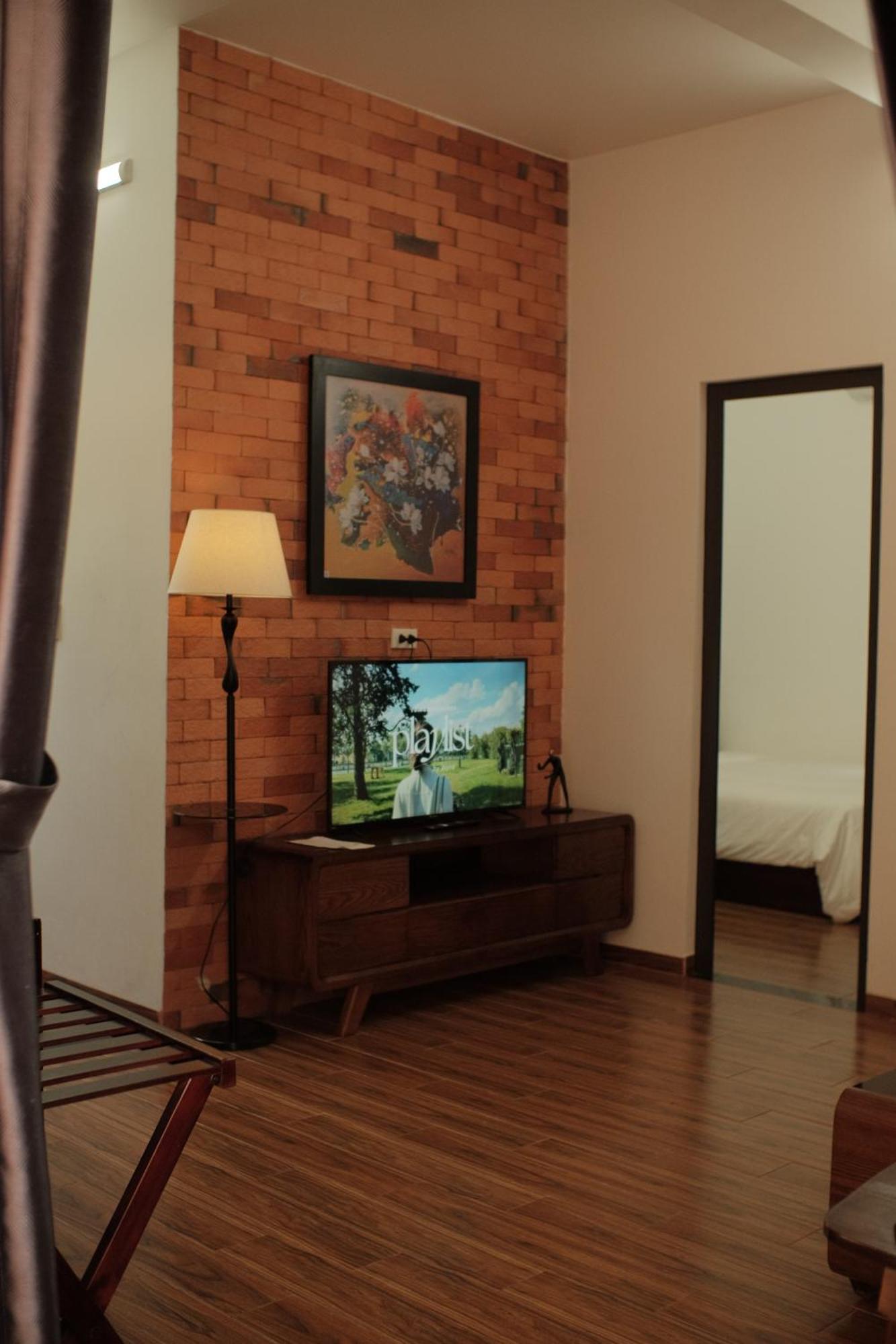 Iris Hill Villa เว้ ภายนอก รูปภาพ
